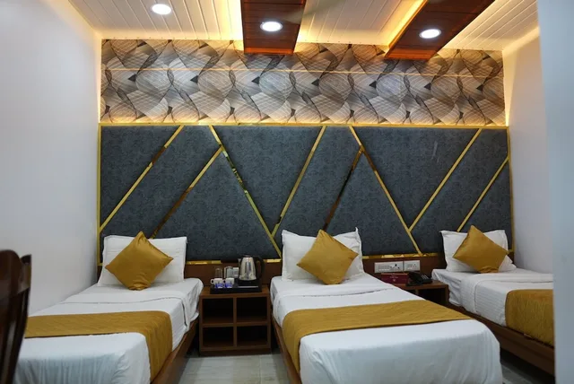غرفة ديلوكس ثلاثية بسرير كينج، Hotel Pearl View 9/10