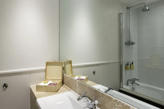 غرفة كلاسيكية مفردة بسرير فردي، Westmorland Hotel 9/9