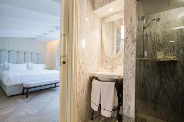 غرفة صغيرة بسرير كوين، MYR Palacio Vallier 6/8