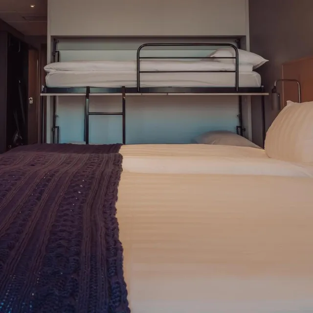 غرفة عائلية، Quality Hotel The Weaver 3/7