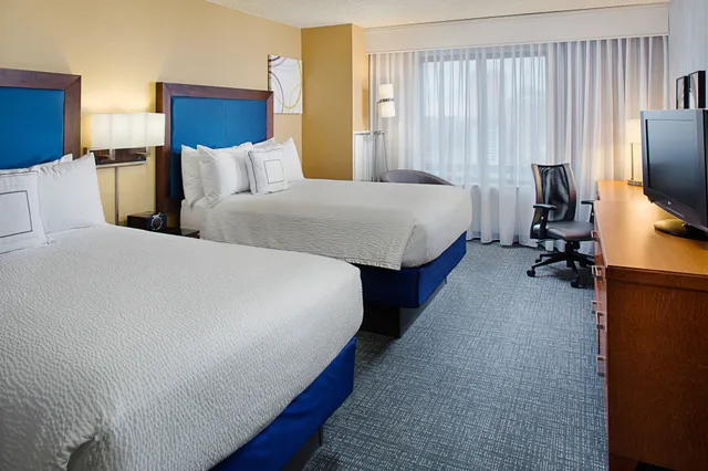 غرفة بسريرين مزدوجين، Courtyard by Marriott Atlantic City Beach Block 3/17