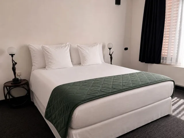 Renovated, Standard, Double Bed، Hotel Le Berger 8/10