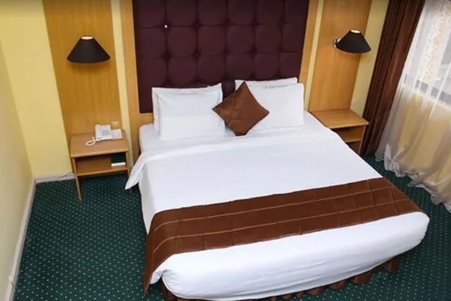 غرفة قياسية بسرير مزدوج، Bolingo Hotel Towers 1/2