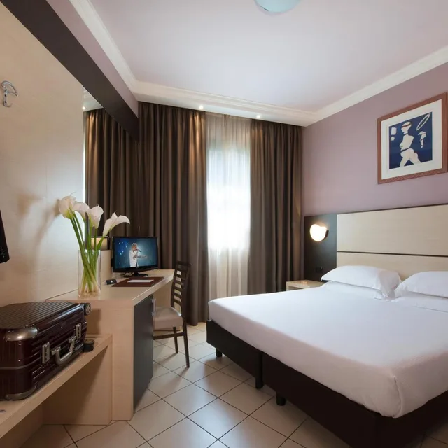 غرفة ثلاثية، CDH Hotel La Spezia 4/10