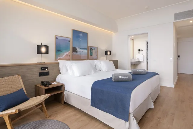 غرفة بسرير كينج بإطلالة على المسبح، Barcelo Lanzarote Active Resort 3/4