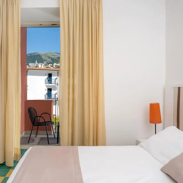غرفة بسرير مزدوج في الملحق، Hotel Le Ancore, Bw Signature Collection 2/8
