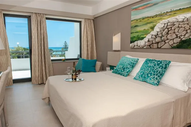 Superior, Double Bed, Sea Front، Acacia Marina 1/1