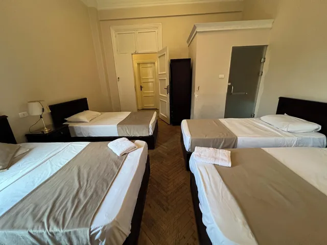 غرفة أساسية ثلاثية، Traveler Apos S House Hotel 2/9