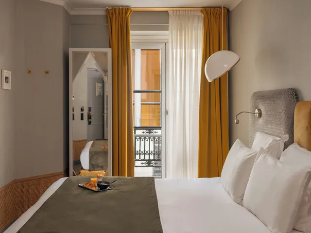 Smart, Superior, Queen Bed، HANDSOME HOTEL BY ELEGANCIA 6/10
