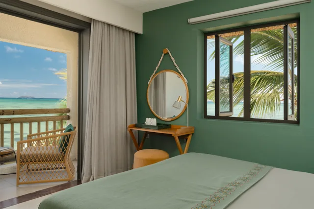 Comfort, Double Bed, Sea View, Veranda Paul et Virginie Hotel and Spa - Adults Only 1/2
