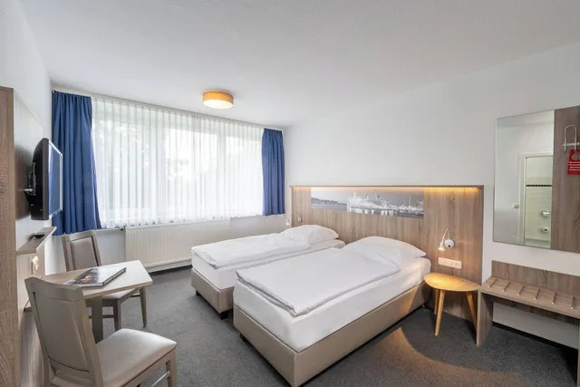 Comfort, Twin Beds, Gästehaus Lütten Klein 3/4