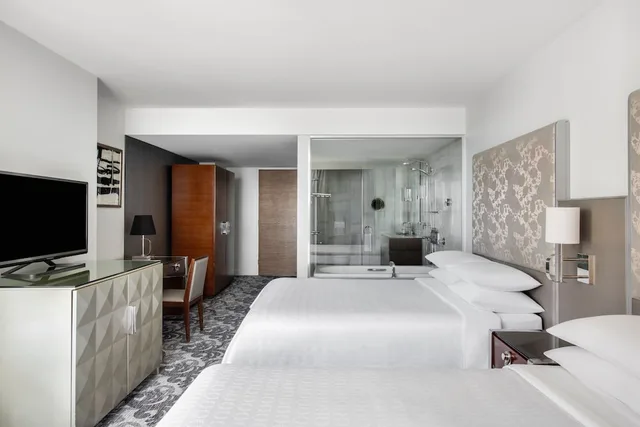 غرفة بسريرين مزدوجين، Sheraton Melbourne Hotel 2/10