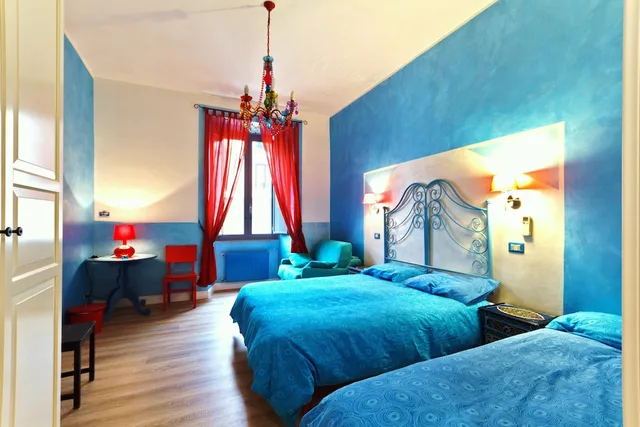 غرفة كلاسيكية ثلاثية بسرير فردي وسرير كوين، Dream Station Bed And Breakfast 3/7