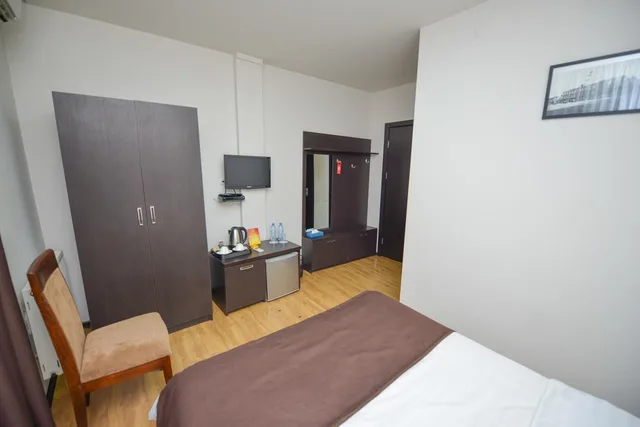 غرفة قياسية بسرير مزدوج أو سريرين منفصلين، City Inn Tbilisi 3/8