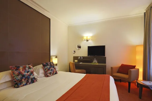 غرفة ديلوكس بسرير مزدوج، Westside Arc de Triomphe Hotel Ex Hotel Waldorf Arc de Triomphe 3/7