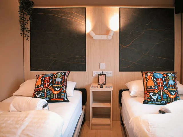 غرفة قياسية بسريرين منفصلين وسرير بطابقين، Gardiner House Hostel 3/10