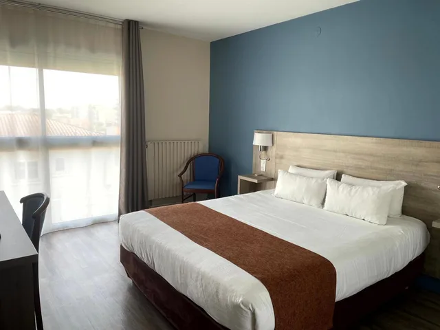 Room, Single, Le Grand Hotel 1/5