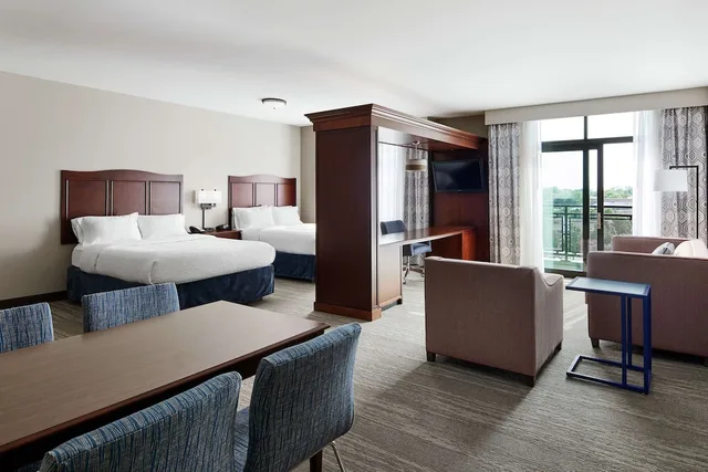 جناح بسريرين كوين مع أريكة، Hampton Inn & Suites Chicago/Mt. Prospect 1/2