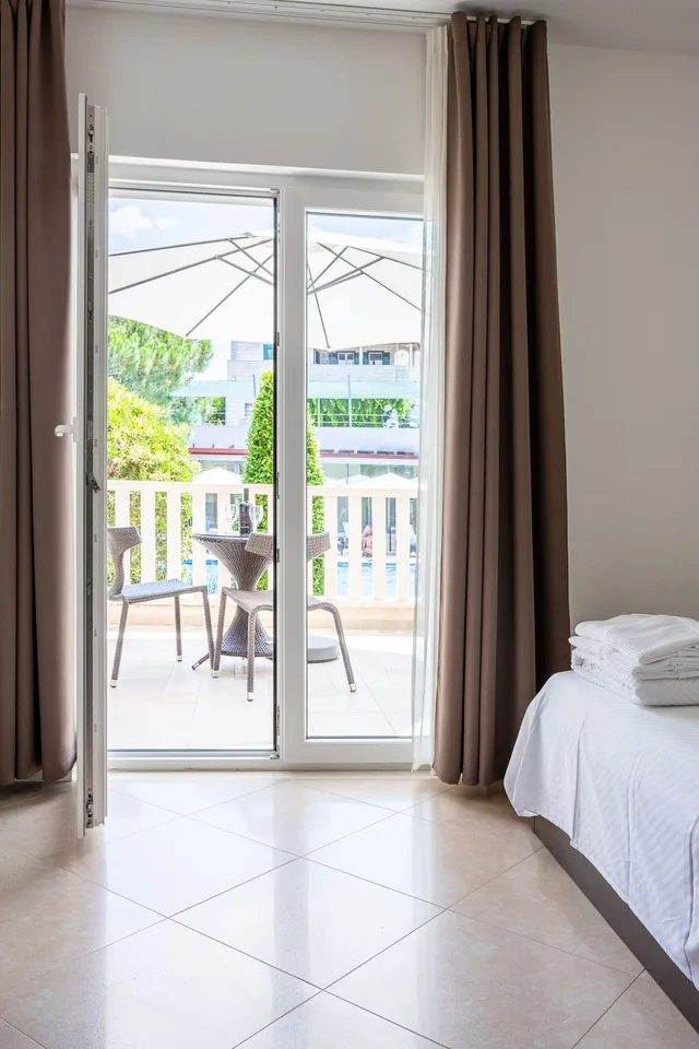 1 Bedroom, Apartment, Queen Bed, Pool View, VILA KETI 3/10
