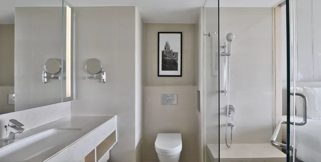 Room, Single Bed, Hill View، The Westin Mumbai Powai Lake (ex Renaissance Mumbai) 7/9