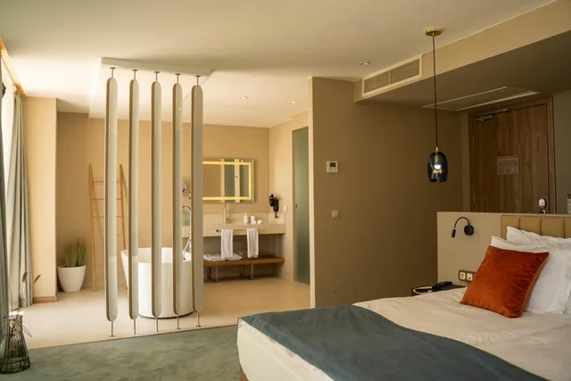 غرفة سيغنتشر بإطلالة على البحر، Wave Resort 6/10
