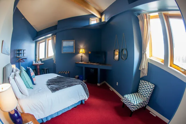 Design, Studio, Suite, King Bed، Blue Wave Inn 1/3