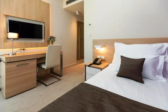غرفة قياسية بسرير مزدوج، Hotel Crikvenica 2/2