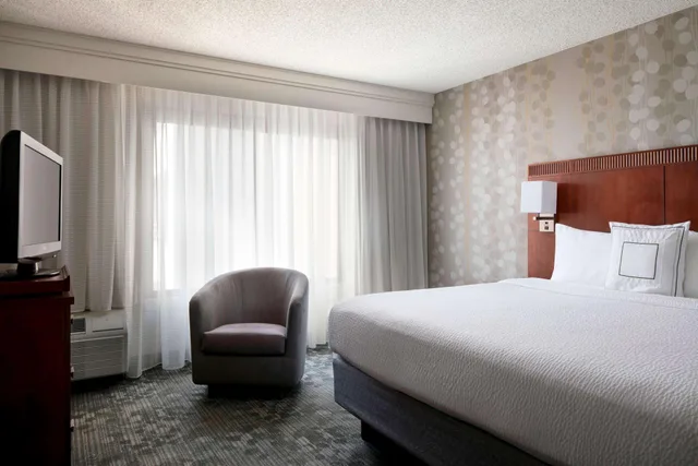 جناح بسرير كينج بغرفة نوم واحدة، Sonesta Select Los Angeles Torrance South Bay 1/2