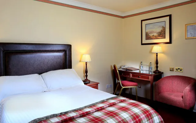غرفة قياسية بسرير مزدوج لذوي الإعاقة، Macdonald Norwood Hall Hotel 2/3