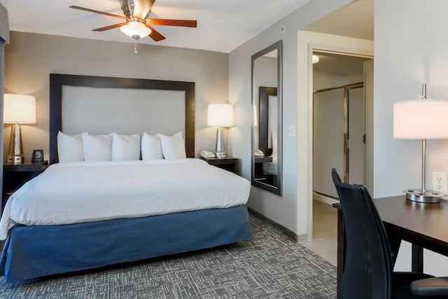 Suite, 3 King Beds, Accessible, Homewood Suites by Hilton Southwind Hacks Cross 2/3