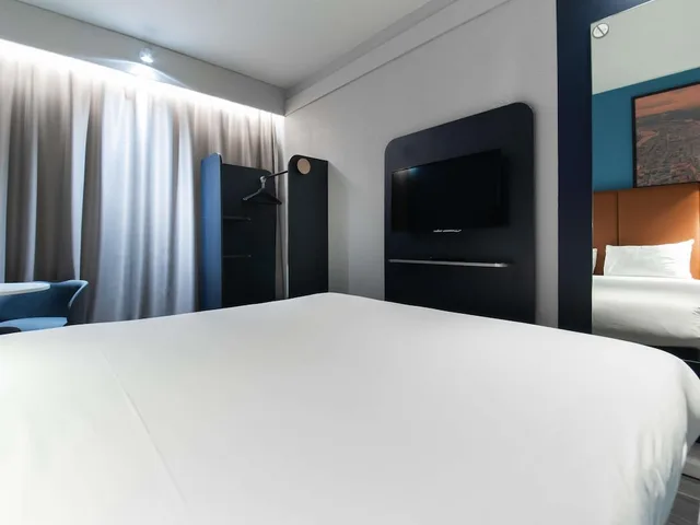 غرفة بسريرين منفصلين، Ibis Lyon Nord 4/10