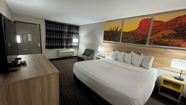 غرفة قياسية بسرير كينج، Days Inn By Wyndham Rio Rancho 4/10