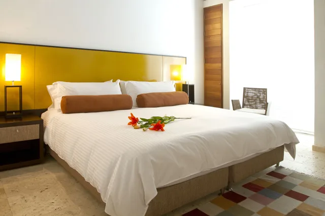 شقة بريميوم بسرير كينج وسرير كوين وسريرين منفصلين بشرفة بغرفتي نوم، CASA CLAVER LOFT BOUTIQUE HOTEL 1/7