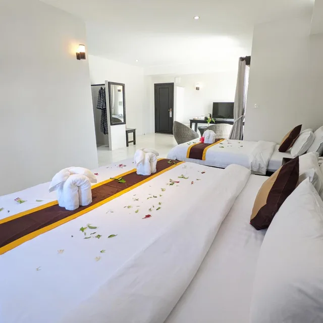 غرفة عائلية بإطلالة على الجبل بشرفة، Mary Beach Hotel and Resort 4/8