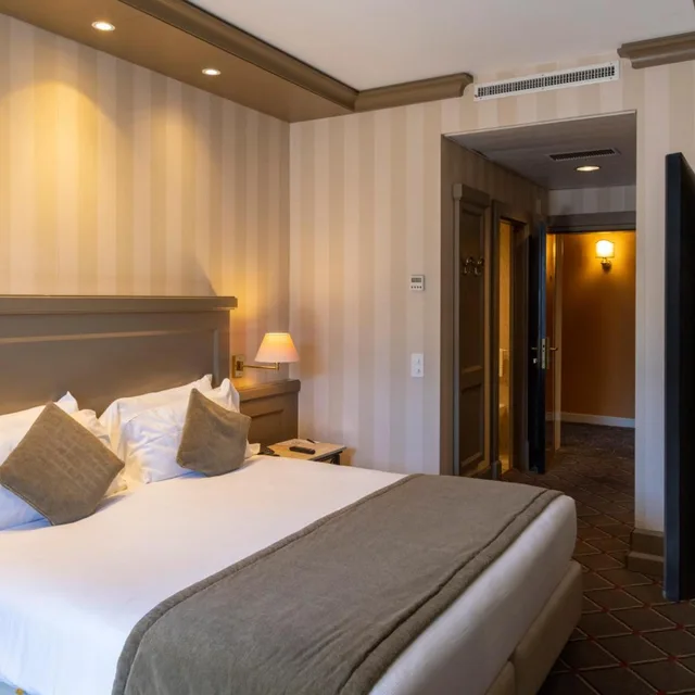 غرفة سوبيريور مفردة، Hotel De La Paix 2/6