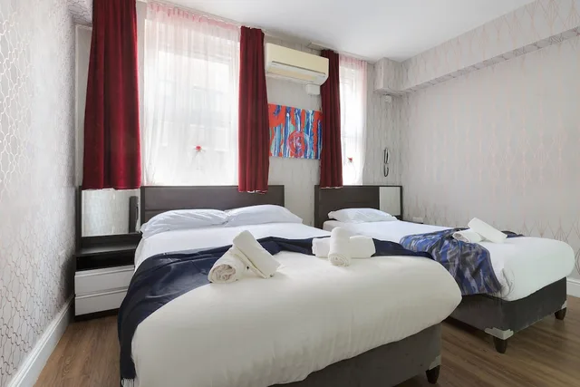 شقة سوبيريور بسرير مزدوج وسريرين منفصلين بغرفة نوم واحدة بحمام خاص، Central Hoxton Shoreditch 3/7