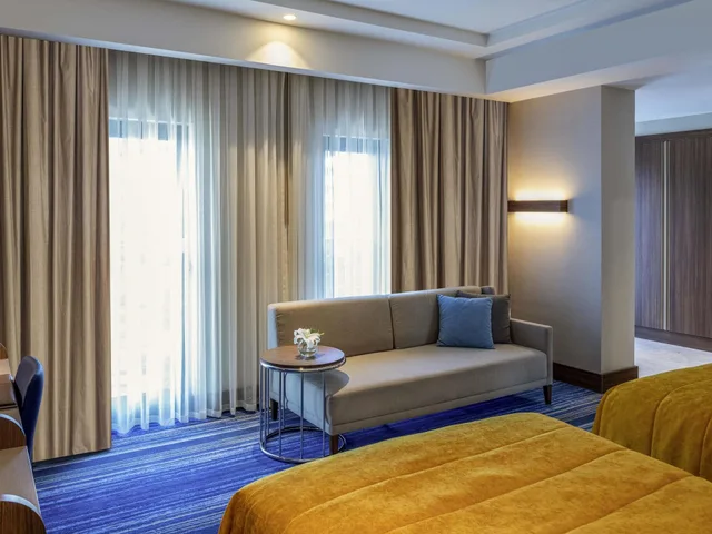 غرفة متصلة عائلية بإطلالة على الحديقة، Movenpick Hotel Istanbul Asia Airport 2/6