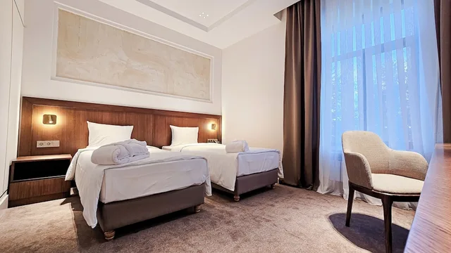 Premium, Twin Beds, Grand Hotel Tien Shan 1/4