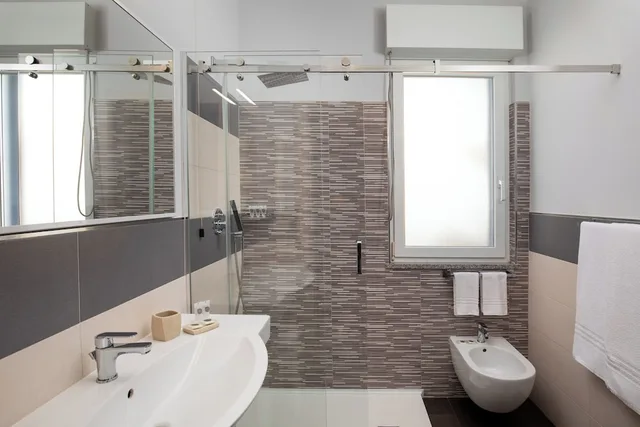 غرفة كلاسيكية بسرير كوين بغرفة نوم واحدة، Hotel Rosa Dei Venti 7/7
