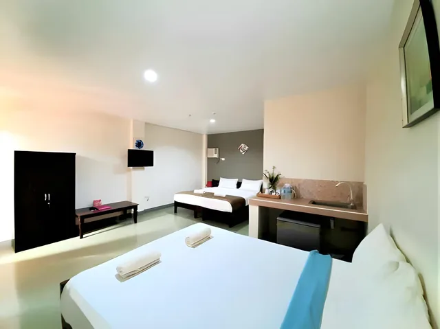 غرفة قياسية، Conrada's Place Hotel And Resort 2/2
