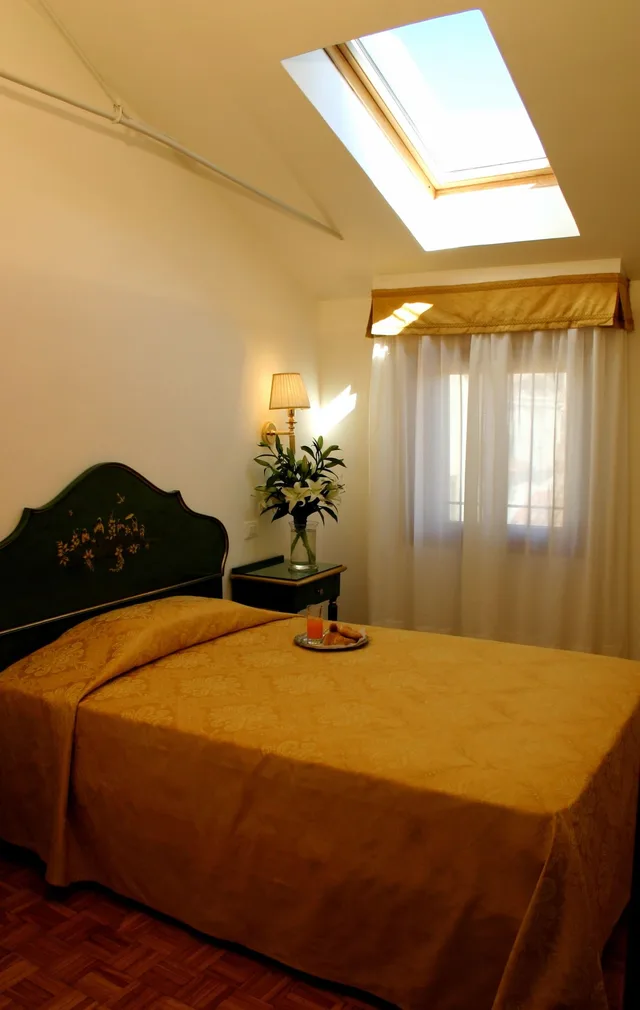 غرفة قياسية بسرير مزدوج، Palazzo Cendon 2/5