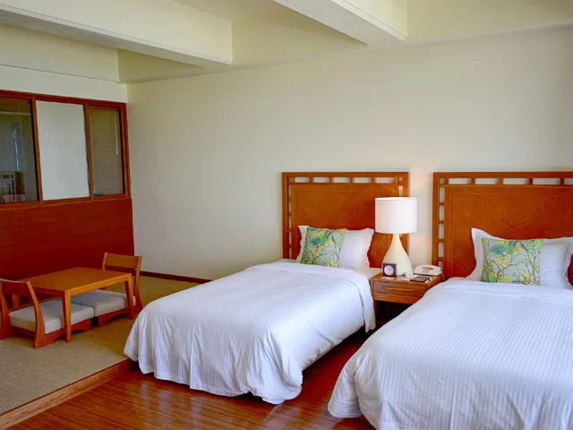 غرفة كلوب فاخرة بإطلالة على البحر، Hotel Moon Beach Okinawa 2/3