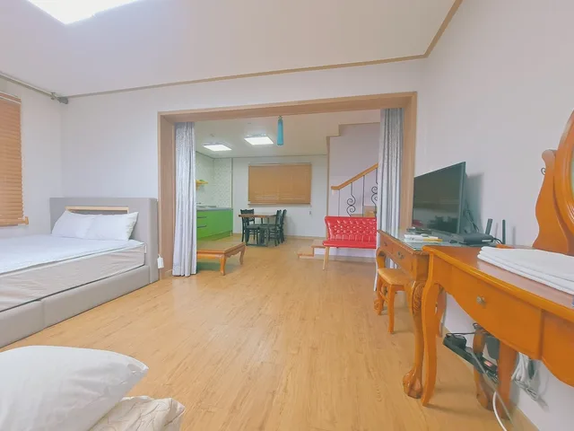 Duplex, Apartment, Double and Twin Beds, Gillime Pension 8/10