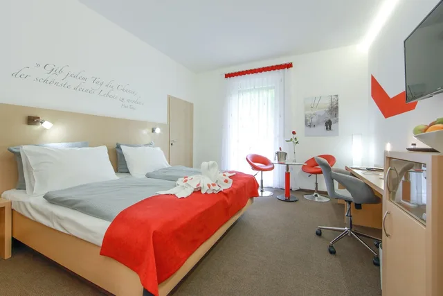 غرفة بزنس بسرير كينج بإطلالة على الحديقة، Aalener Roemerhotel 1/2