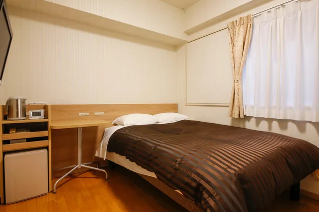 غرفة صغيرة بسرير مزدوج للمدخنين، Hotel Sunlife 1/8