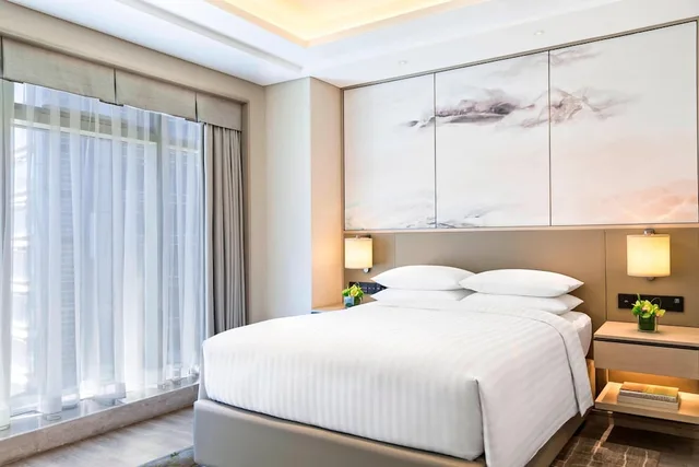 3 Bedrooms, Apartment, Marriott Executive Apartments Hangzhou Yuhang 1/2