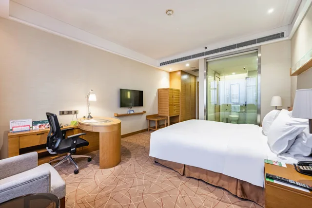 غرفة بسرير كينج، Holiday Inn Xian Big Goose Pagoda 1/8