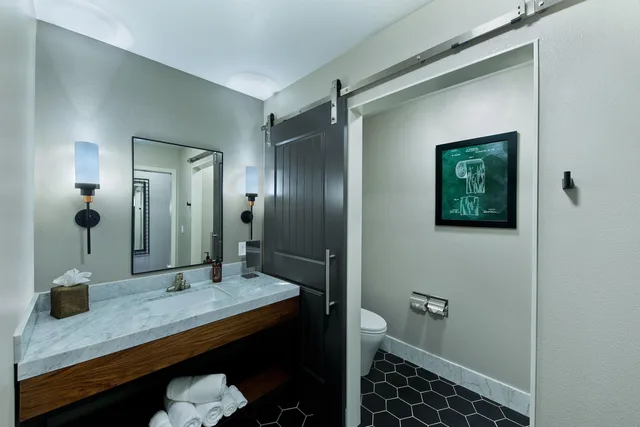 جناح بسرير كينج، Oxford Suites Paso Robles 5/7