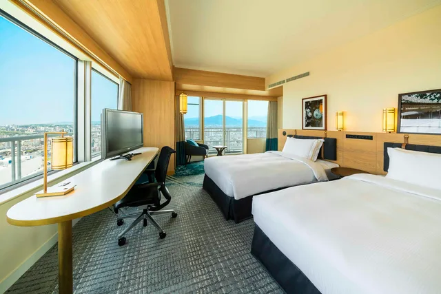 Junior Suite, Family, Hilton Fukuoka Sea Hawk 4/5