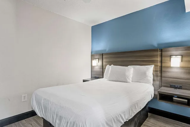 Suite, 2 Double Beds, Sofa, Kitchen, SureStay Hotel by Best Western Virginia Beach Royal Clipper 4/9